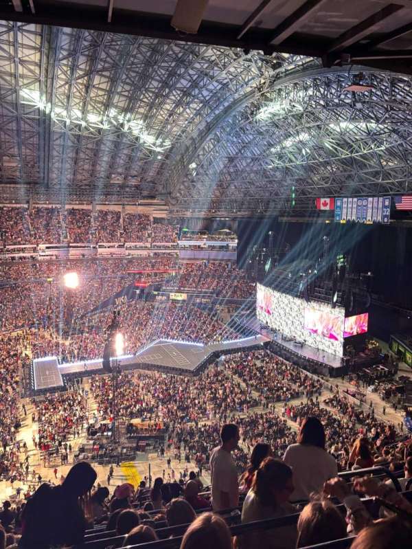 Rogers Centre, section: 513, row: 24, seat: 6