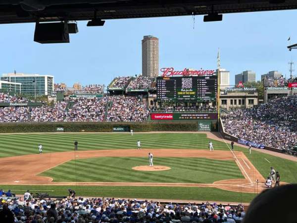 Wrigley Field, section: 213, row: 14, seat: 20