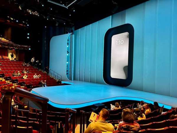 Vivian Beaumont Theater, section: Orchestra R, row: K, seat: 501