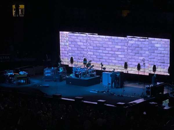 Madison Square Garden, section: 209, row: 5, seat: 3