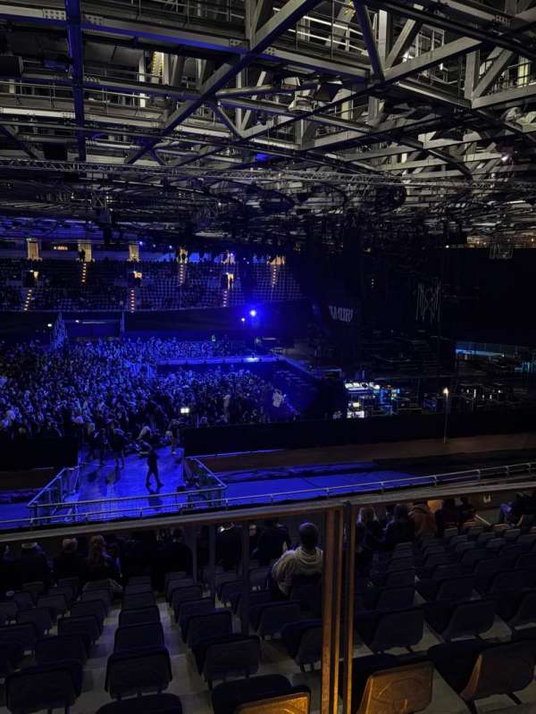 Velodrom, section: 18, row: 13, seat: 11