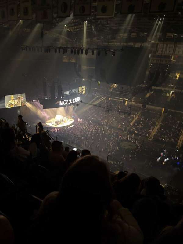 American Airlines Center, section: 324, row: N, seat: 16