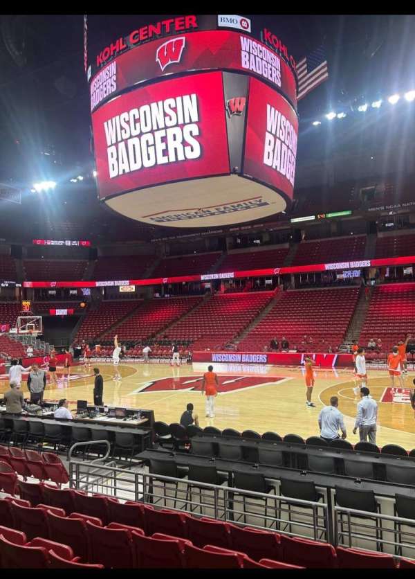Kohl Center, section: 107, row: F, seat: 9