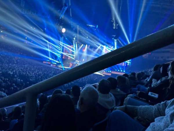 Giant Center, section: 106, row: J, seat: 1