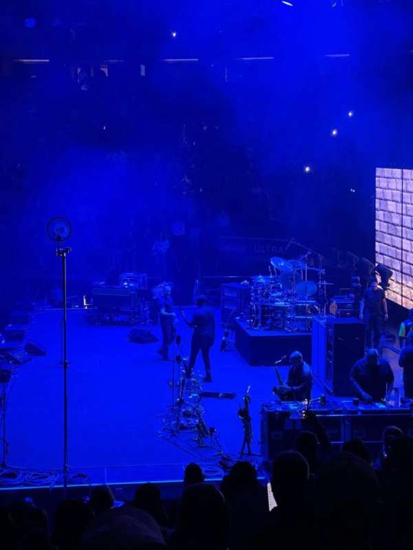 Madison Square Garden, section: 109, row: 14, seat: 13