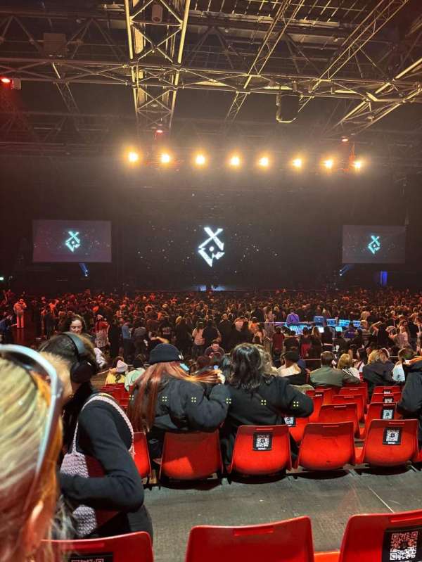 Zénith Paris, section: C, row: 18, seat: 136