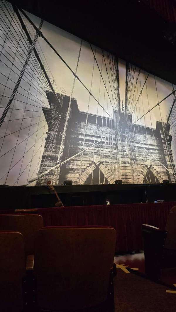 Chicago Theatre, section: MNFL3L, row: Dd, seat: 305