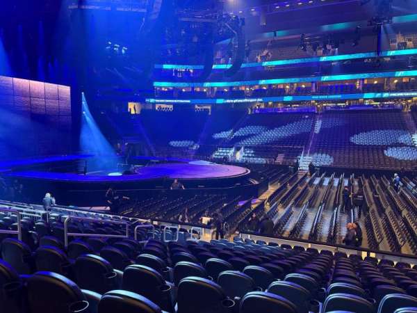Climate Pledge Arena, section: 01, row: N, seat: 15