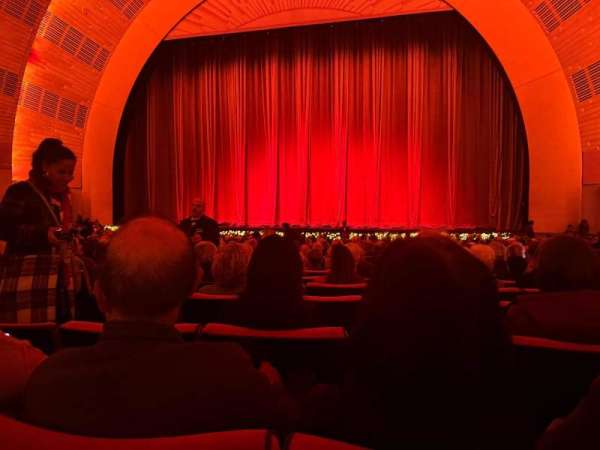 Radio City Music Hall, section: Orchestra 3, row: XX, seat: 312