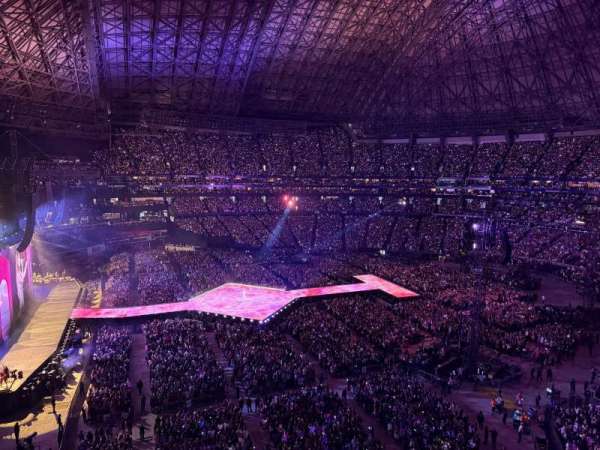 Rogers Centre, section: 540, row: 1, seat: 6