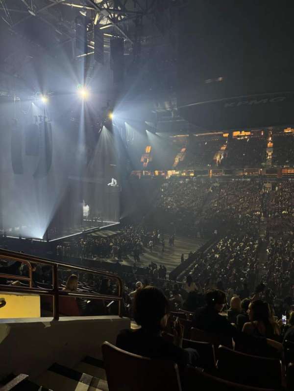 Rogers Arena, section: 117, row: 25, seat: 5