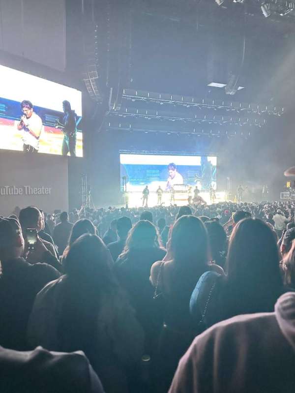 YouTube Theater, section: 101, row: H, seat: 11