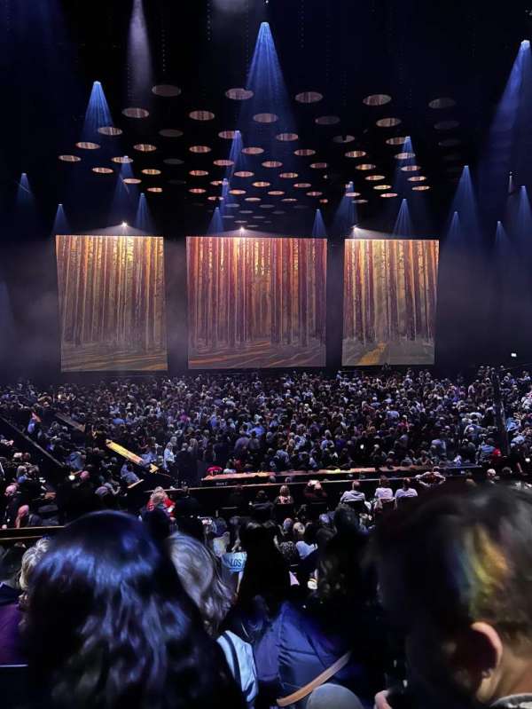 ABBA Arena, section: H, row: M, seat: 5