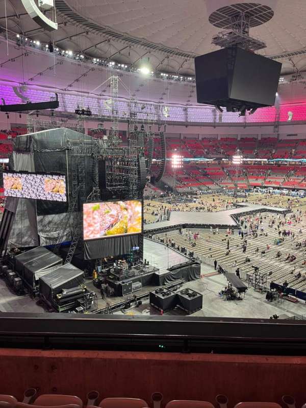 BC Place, section: 422, row: D, seat: 7