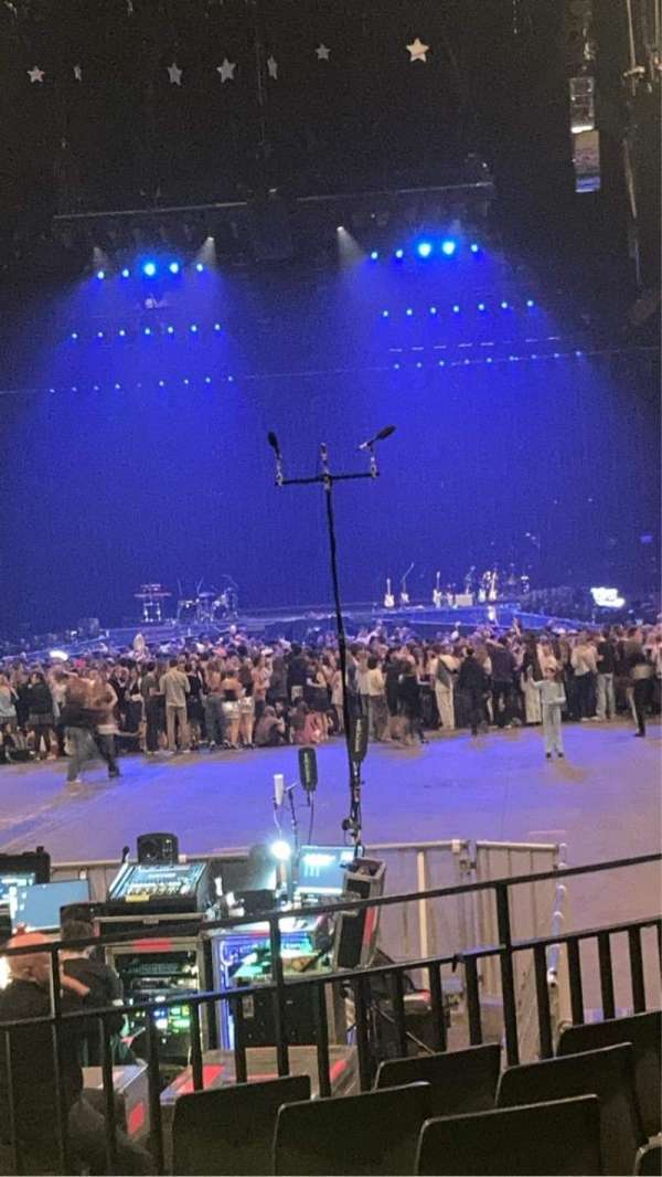 AFAS Dome, section: 129, row: 8, seat: 4