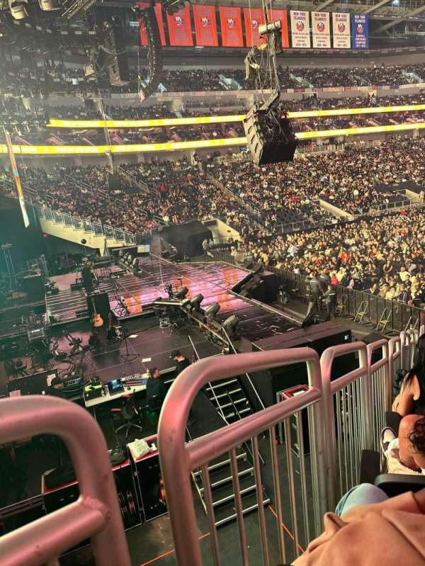 UBS Arena, section: 118, row: 17, seat: 15