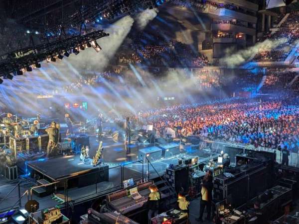 Movistar Arena, Madrid, section: 18, row: 4, seat: 9