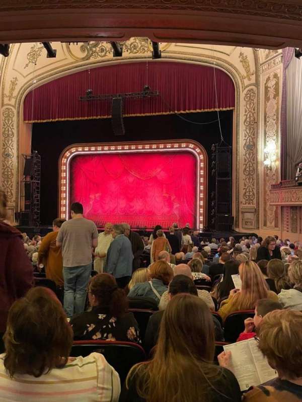 Orpheum Theatre, Omaha, section: Orchestra R, row: W, seat: 4