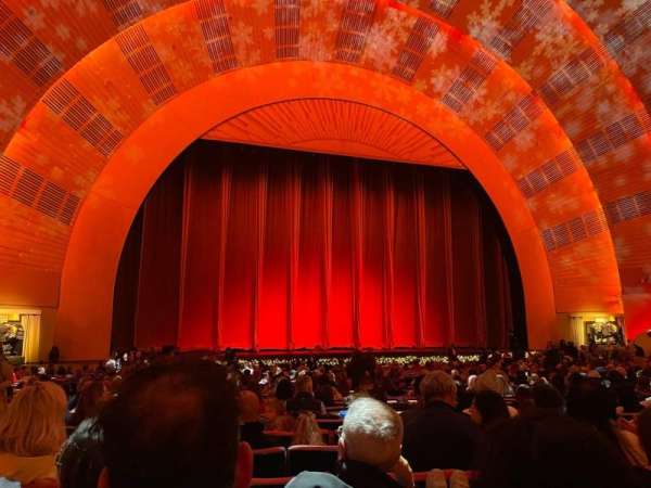 Radio City Music Hall, section: Orchestra 5, row: B, seat: 512