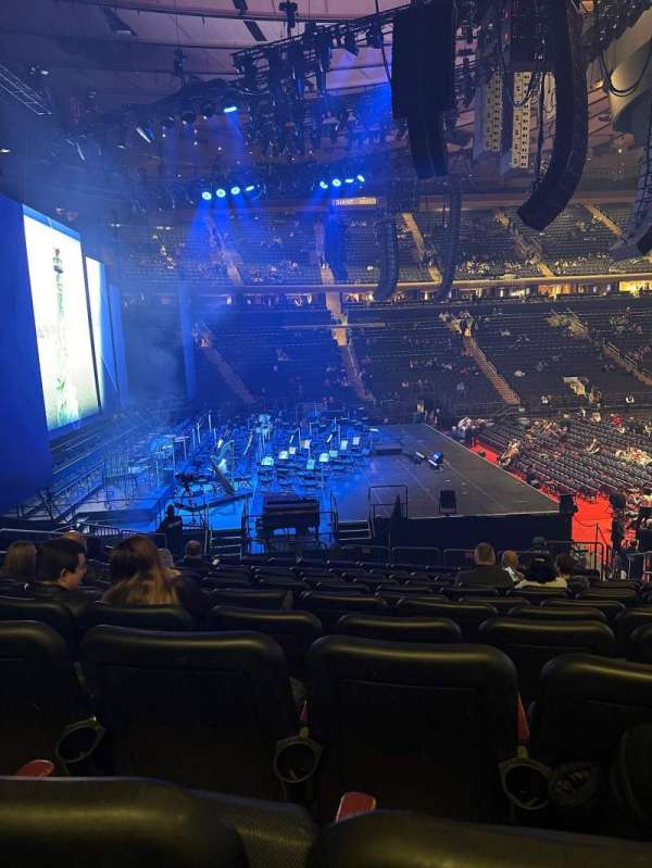 Madison Square Garden, section: 115, row: 16, seat: 11
