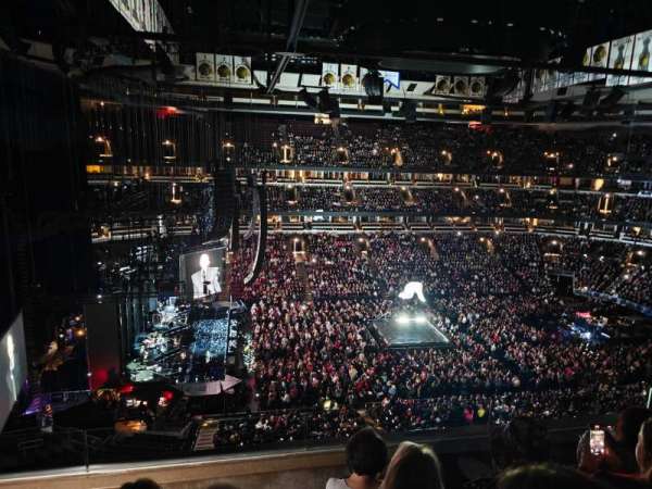 United Center, section: 319, row: 4, seat: 13