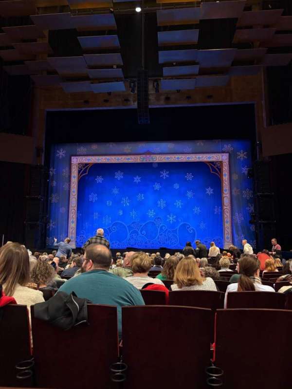 Clowes Memorial Hall, section: MFL-R, row: R, seat: 203