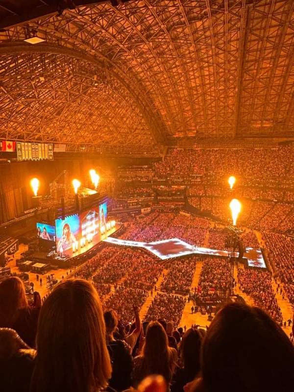 Rogers Centre, section: 536, row: 22, seat: 18
