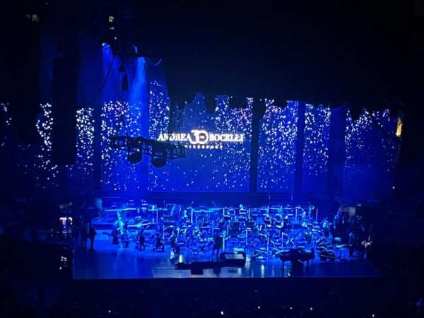 Madison Square Garden, section: 304, row: 1, seat: 4