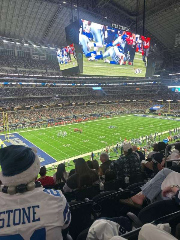 AT&T Stadium, section: 317, row: 6, seat: 5