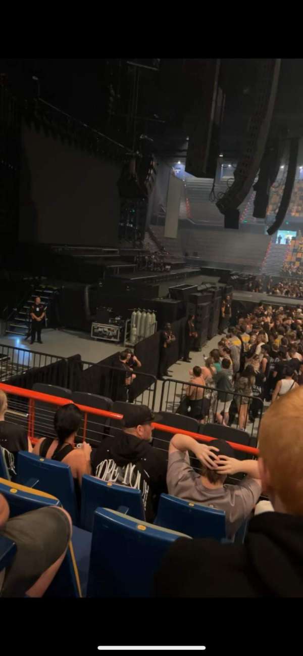 Brisbane Entertainment Centre, section: 8A, row: D, seat: 135