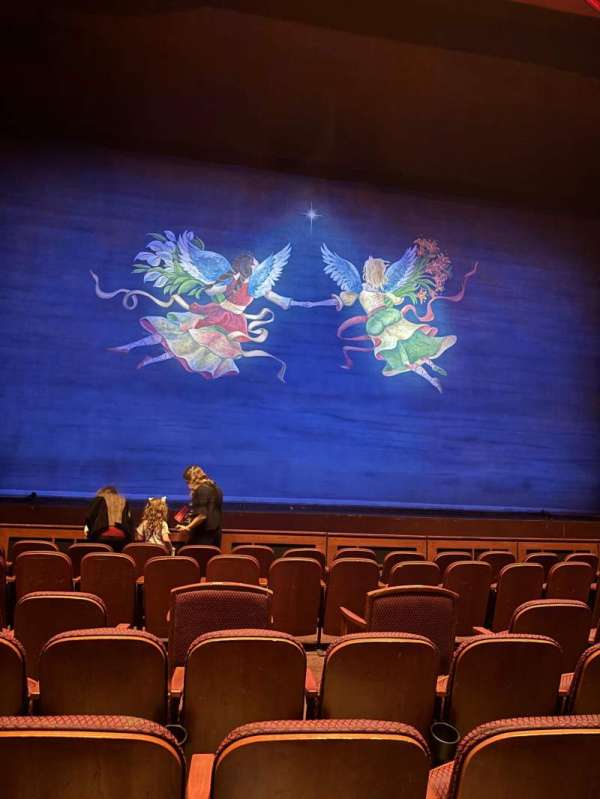 Dolby Theatre, section: Orchestra C, row: E, seat: 14