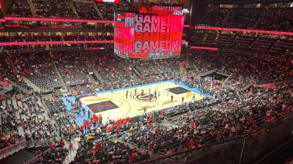 State Farm Arena, section: 225, row: B, seat: 14
