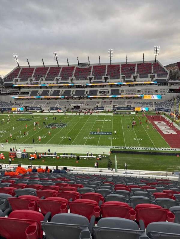 Snapdragon Stadium, section: 205, row: 16, seat: 9
