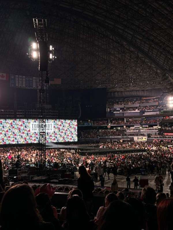 Rogers Centre, section: 129, row: 8, seat: 3