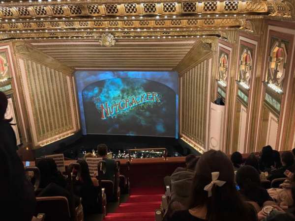 Lyric Opera of Chicago, section: Upper Balcony, row: H, seat: 609