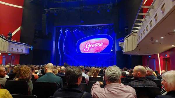 Deutsches Theater, section: Parkett, row: 18, seat: 5