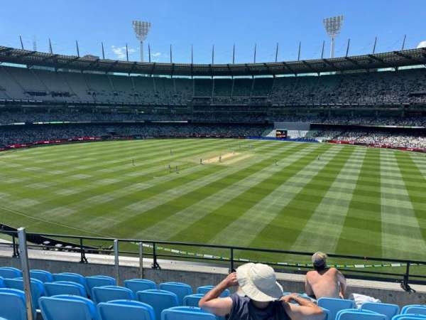 Melbourne Cricket Ground, section: P15, row: F, seat: 5