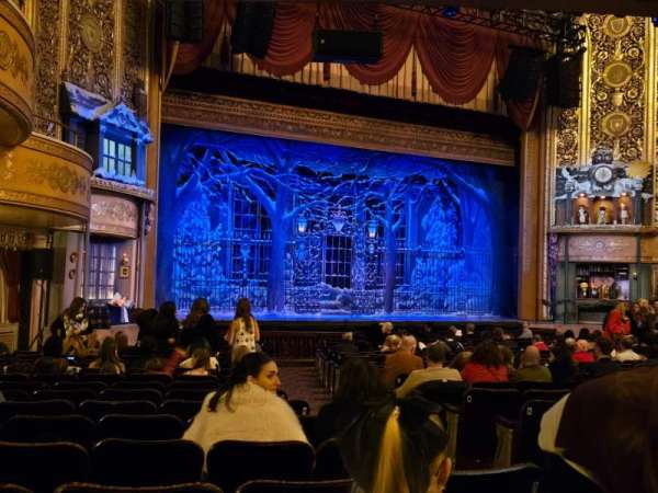 Warner Theatre, Washington D.C., section: Orchestra L, row: T, seat: 7
