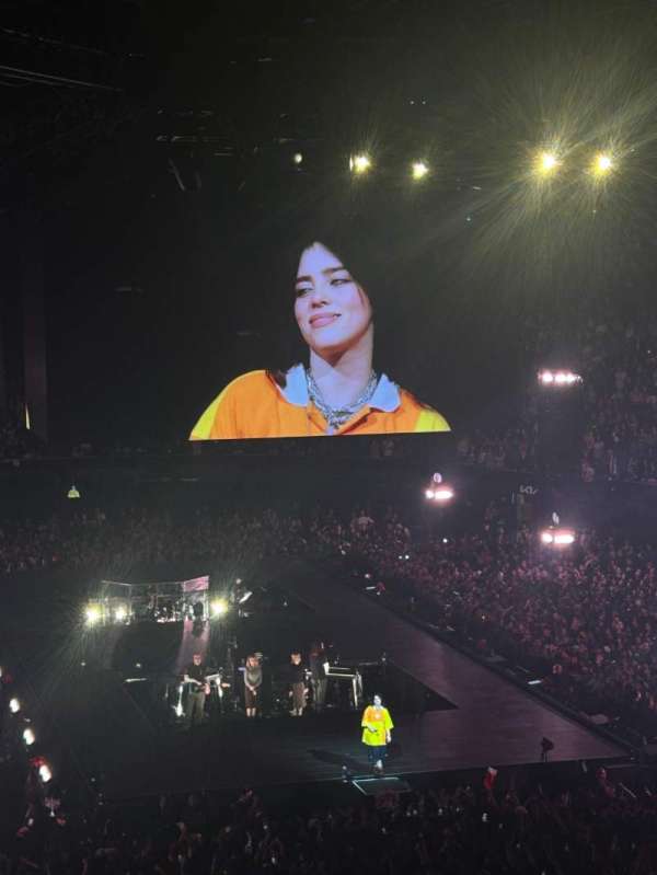 Kia Forum, section: 217, row: 3, seat: 3