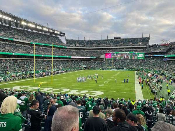 Lincoln Financial Field, section: 131, row: 28, seat: 12