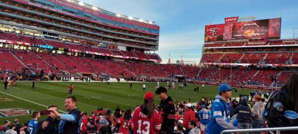 Levi's Stadium, section: 122, row: 10, seat: 5