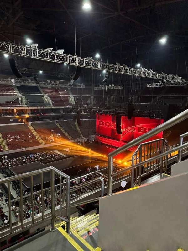 SM Mall of Asia Arena, section: Upper Box 419, row: F, seat: 16