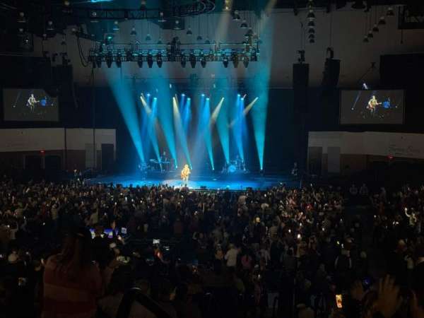 Turning Stone Event Center, section: 30, row: O, seat: 8
