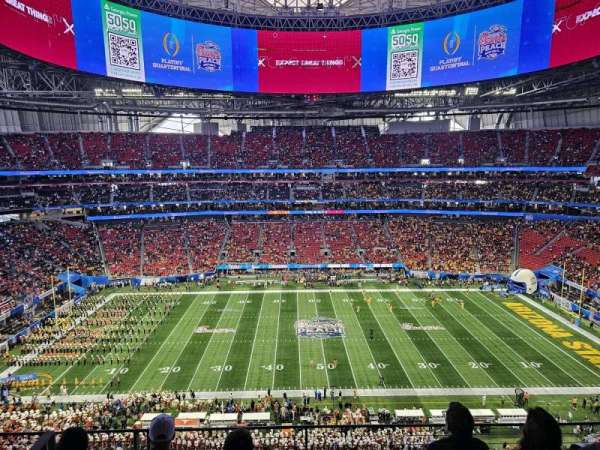 Mercedes-Benz Stadium, section: 340, row: 4, seat: 8
