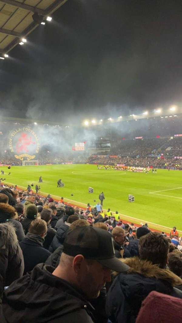 Villa Park, section: Q1, row: T, seat: 330