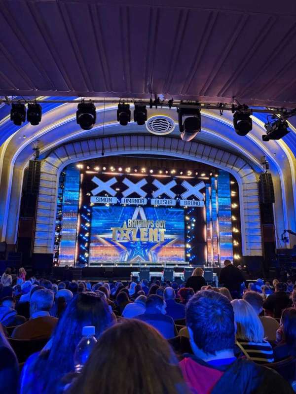 Winter Gardens Blackpool, section: Stalls, row: V, seat: 11