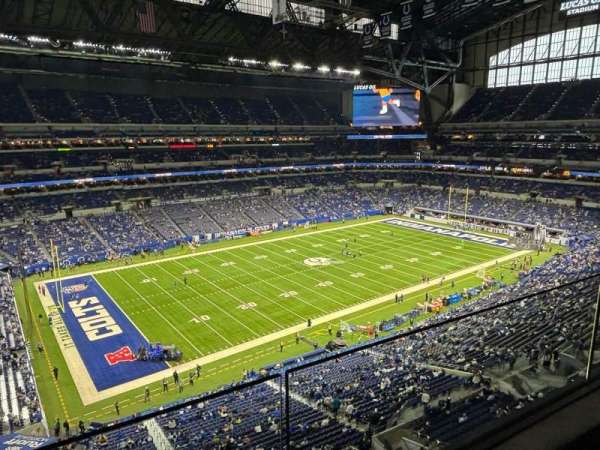 Lucas Oil Stadium, section: 545, row: 1