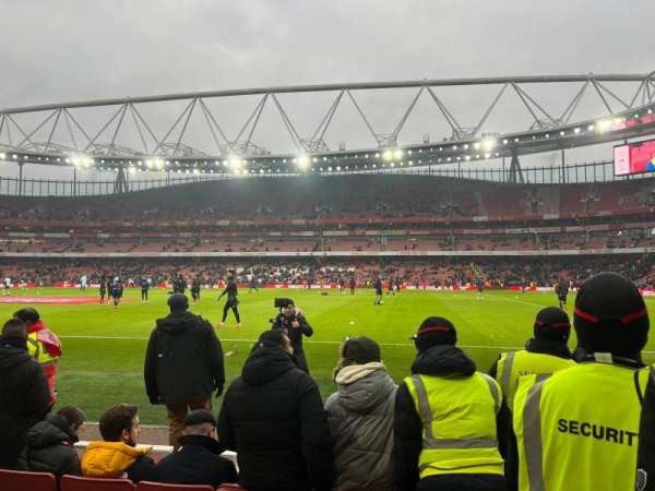 Emirates Stadium, section: 31, row: 5, seat: 962