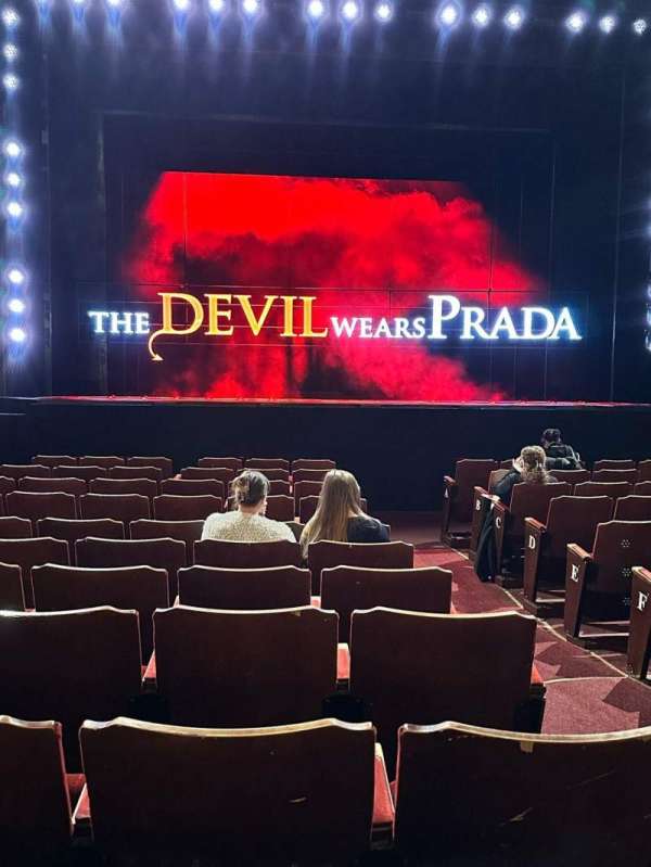 Dominion Theatre, section: STALLS, row: L, seat: 26
