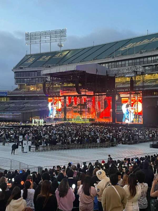Oakland Coliseum, section: 108, row: 23